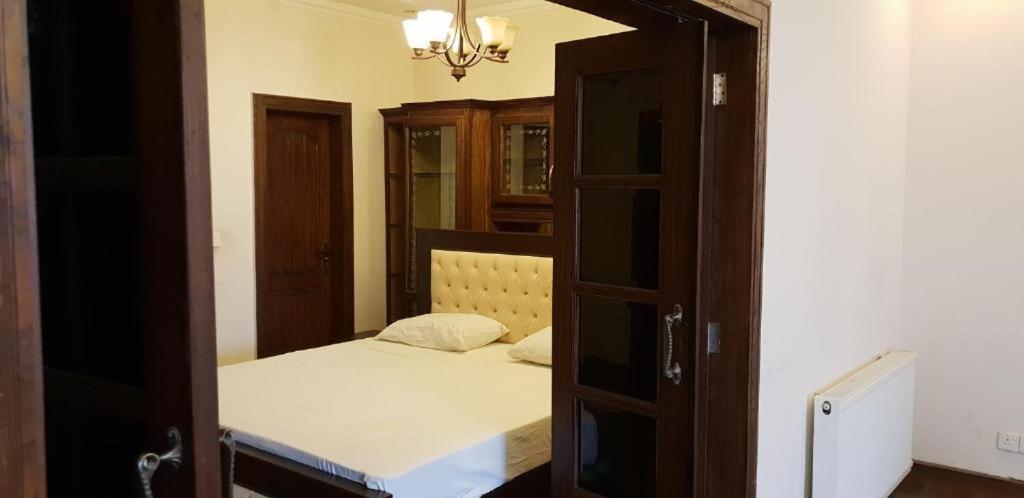 Reina Boutique Hotel - G9 Islamabad Luaran gambar