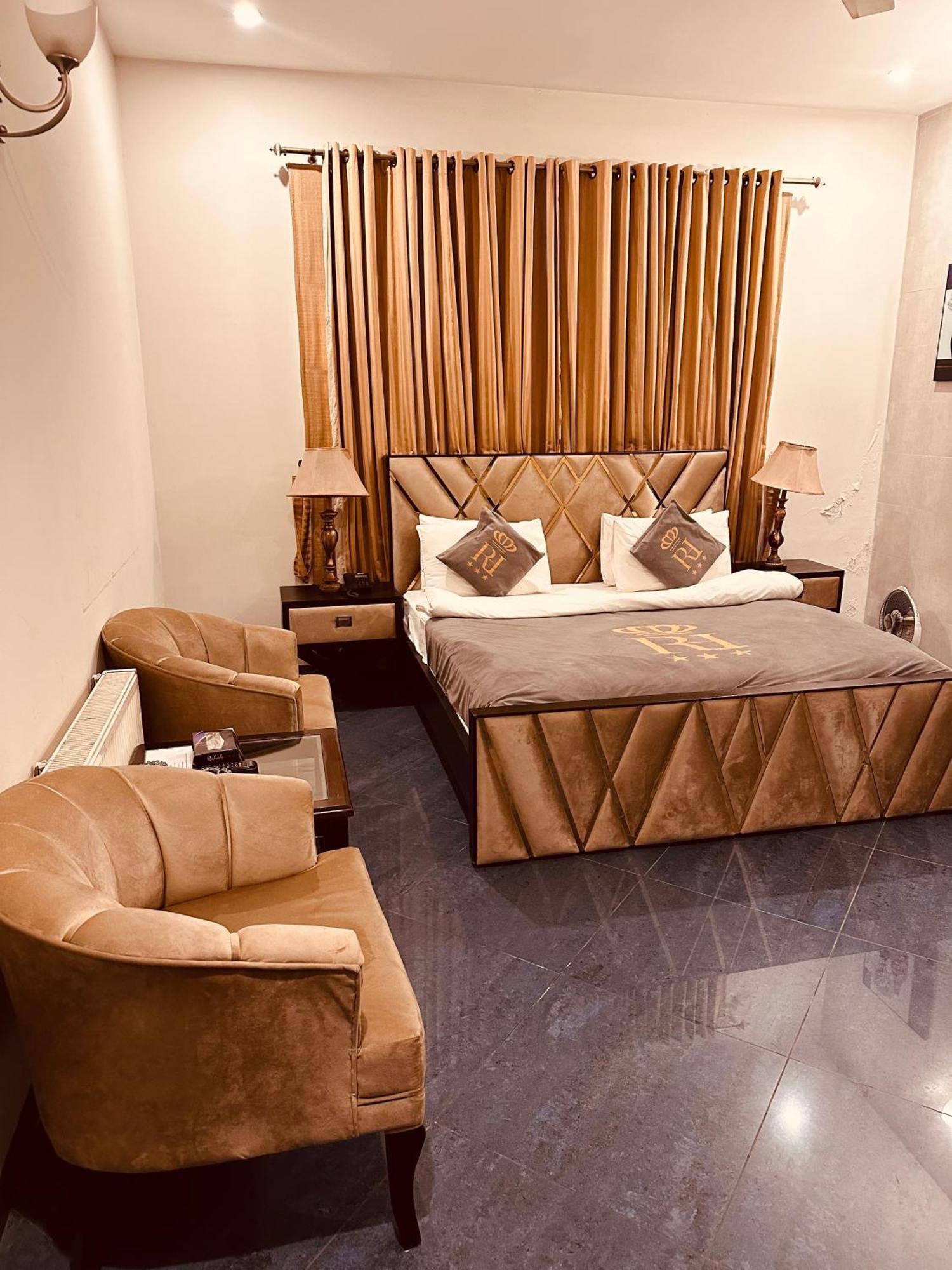 Reina Boutique Hotel - G9 Islamabad Luaran gambar