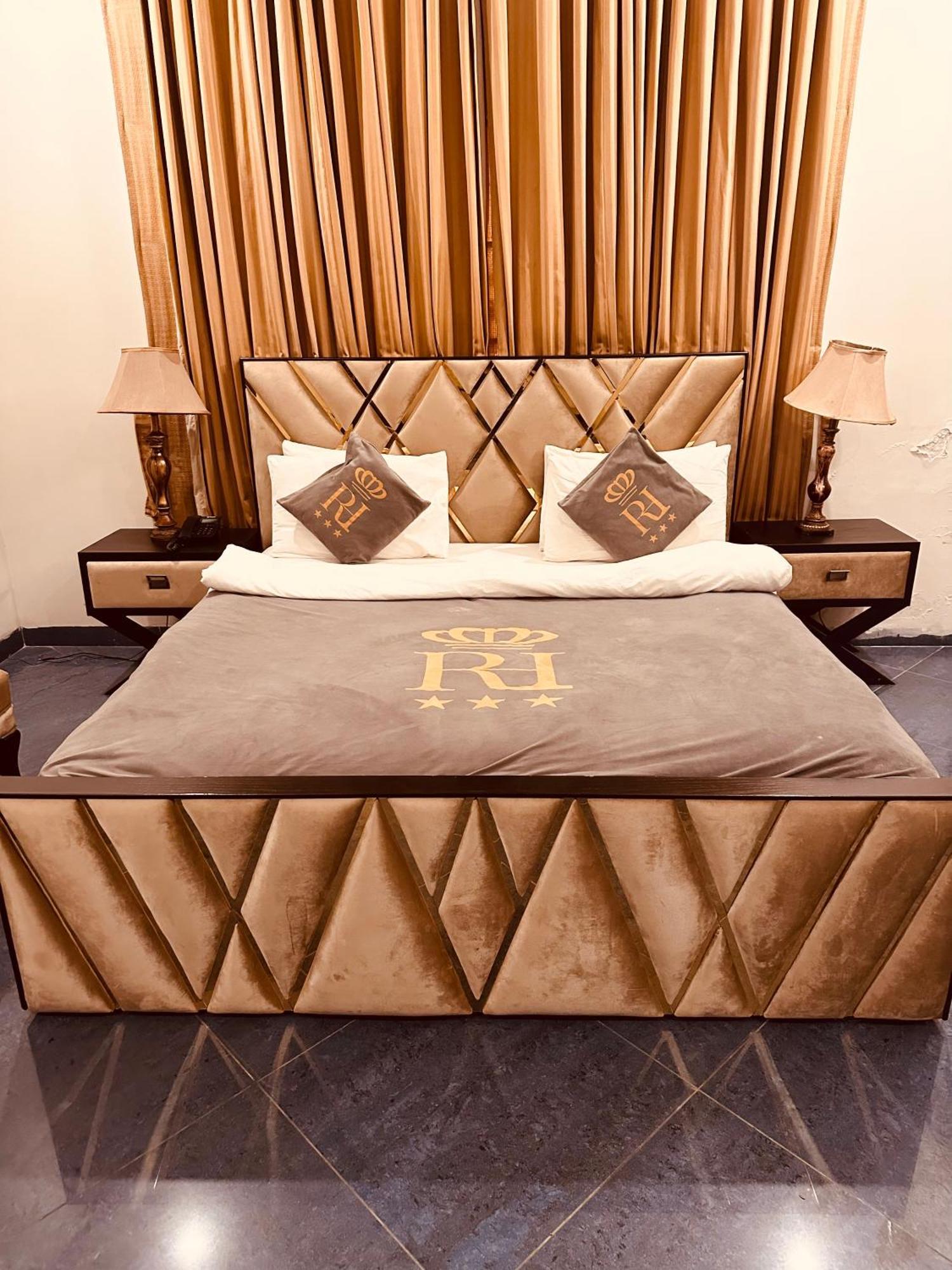 Reina Boutique Hotel - G9 Islamabad Luaran gambar