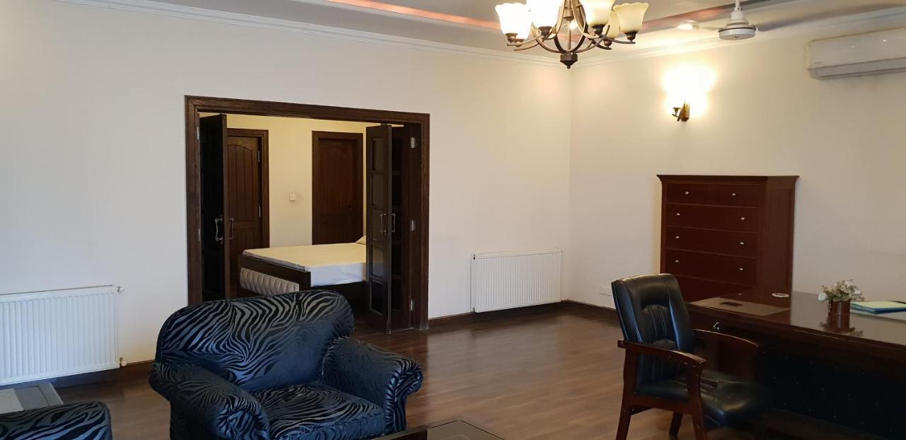Reina Boutique Hotel - G9 Islamabad Luaran gambar